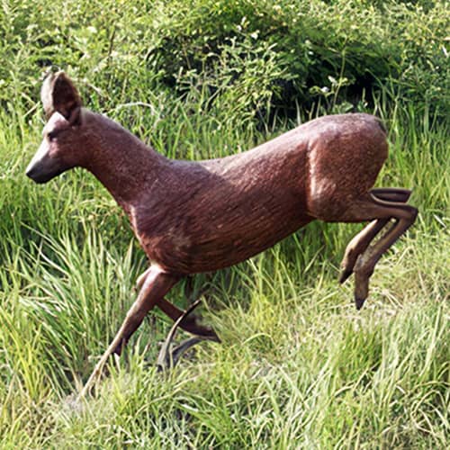Hollow Cast Bronze Deer : Roe Deer Hind : Landing
