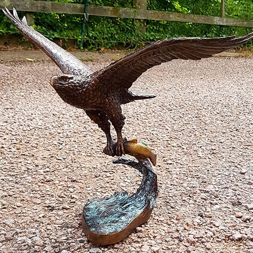 Hollow Cast Bronze Bird : Sea Eagle catching a Fish