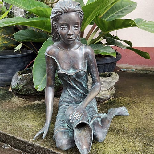 Hollow Cast Bronze Figure : Daisy Large : Green